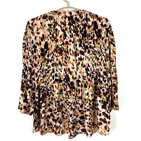 floral & ivy woman 2X Brown animal print blouse top bell sleeve v-neck - Picture 5 of 8